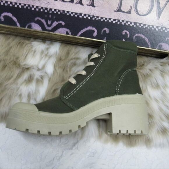 On Your Feet Green Combat Boots - Picture 4 of 4